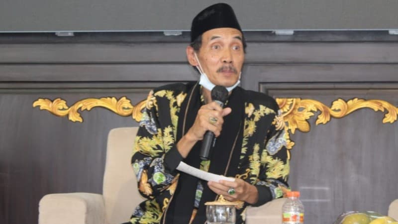 Mbah Wahab Manfaatkan Media Massa untuk Kepentingan Agama dan Negara