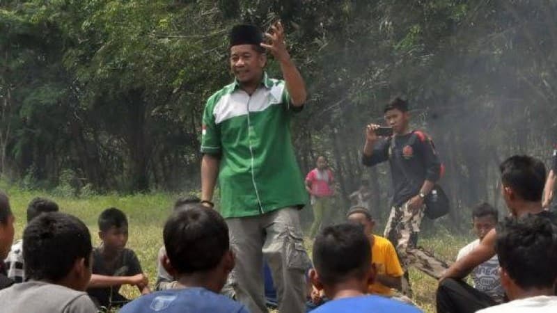 Belajar Ilmu Pemulung dan Kepiting dari Gatot Arifianto