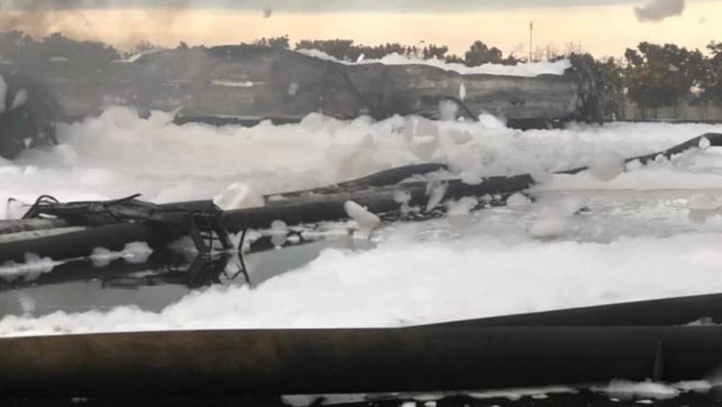 Dua Tangki Balongan Indramayu Berhasil Dipadamkan