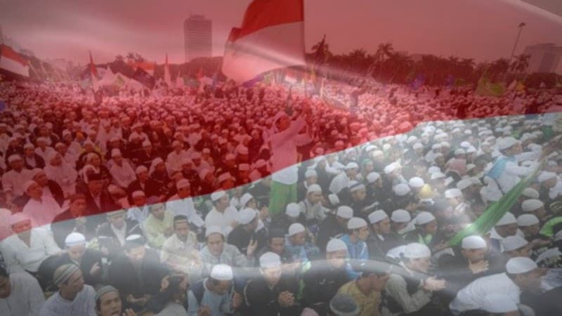Menyanyikan Lagu Indonesia Raya di Majelis Taklim