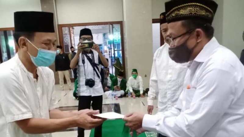 LAZISNU Jaksel Salurkan Bantuan untuk Guru Ngaji, Takmir Masjid, dan Dhuafa