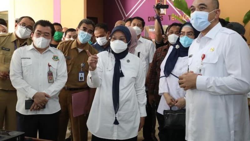 Ida Fauziyah Berikan Apresiasi ke Perusahaan yang Telah Berikan THR