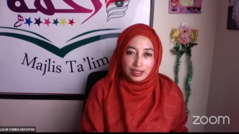 Kiat Dakwah di Medsos menurut Ning Luluk Farida Malang