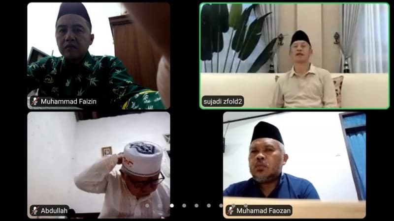 Positif Covid, Bupati Pringsewu Tetap Ngaji Tafsir dari Ruang Isolasi