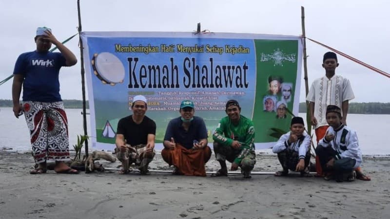 Perkuat Mental, Nahdliyin di Mimika Gelar Kemah Shalawat