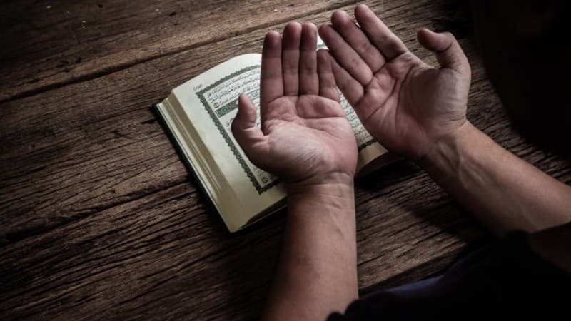 Mengetuk Pintu Langit dengan Doa Para Ulama