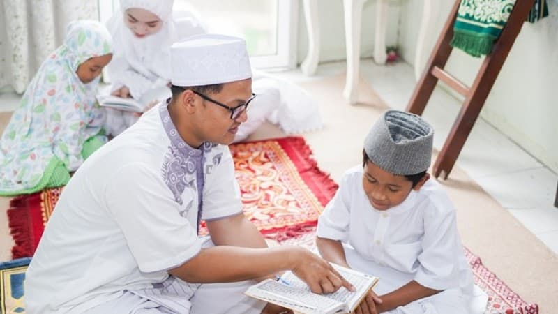 Peran Keluarga dalam Mendidik Anak di Masa Pandemi