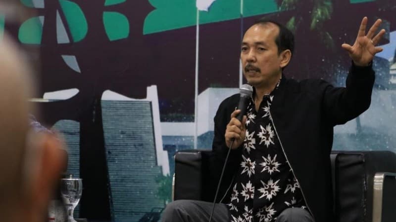 FPKB: Anggota DPR Tak Perlu Eksklusif Minta Isoman di Hotel