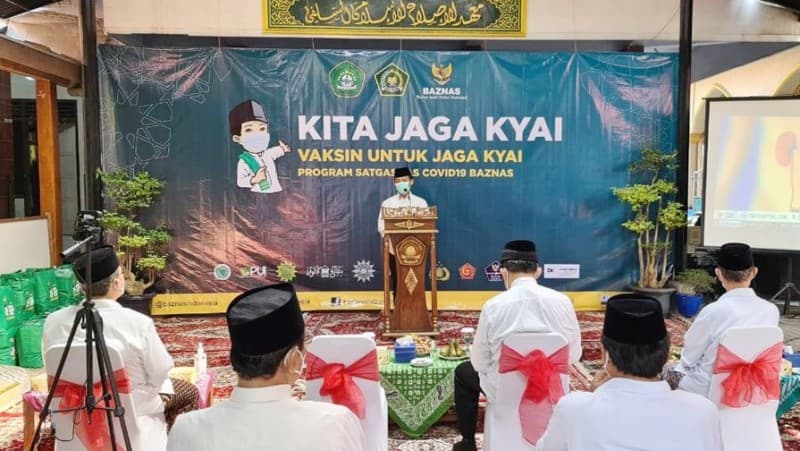 500 Santri Ikut Vaksinasi di Peluncuran Program 'Kita Jaga Kiai' di Semarang