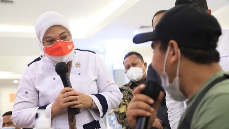 Kemnaker Kebut 70 Persen Vaksinasi bagi Pekerja