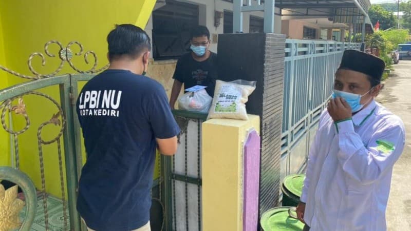 Panggilan Jiwa Adi Sutrisno Jadi Relawan Penanganan Covid-19