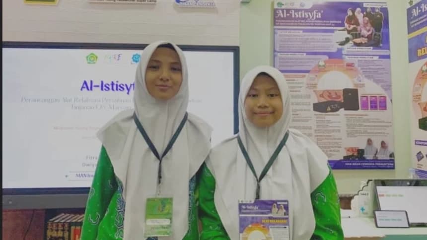 Siswi MAN Insan Cendekia Pekalongan Rancang Alat Relaksasi Persalinan