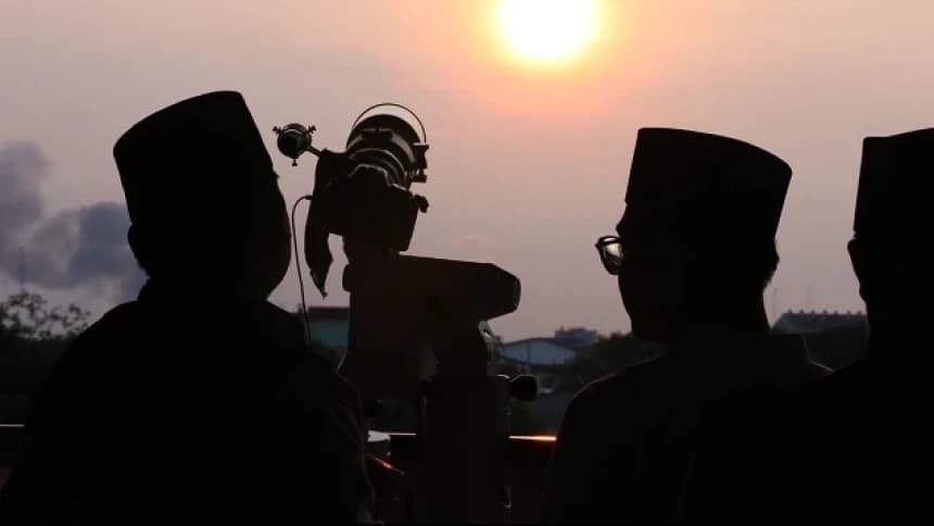 20 Pengurus Falakiyah PWNU Jakarta Rukyatul Hilal di Masjid KH Hasyim Asy'ari