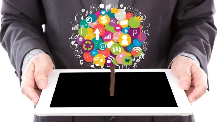 Khutbah Jumat: Tetap Tenang dan Berpikir jernih di Tengah Arus Teknologi Informasi