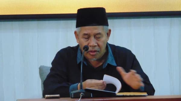 Ngaji Pasanan, Kiai Marzuki Sampaikan Amalan Usai Terima Gaji