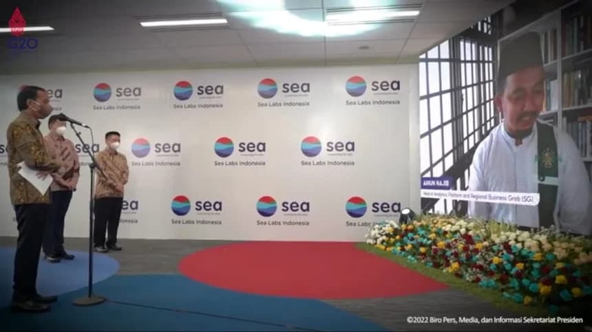 Jawaban Langsung Ainun pada Jokowi Saat Diminta Pulang ke Tanah Air