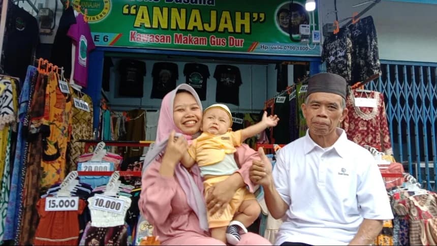 Ibu Muda Ini Hemat Puluhan Juta saat Melahirkan Berkat Inkubator dari Kotak Amal Makam Gus Dur