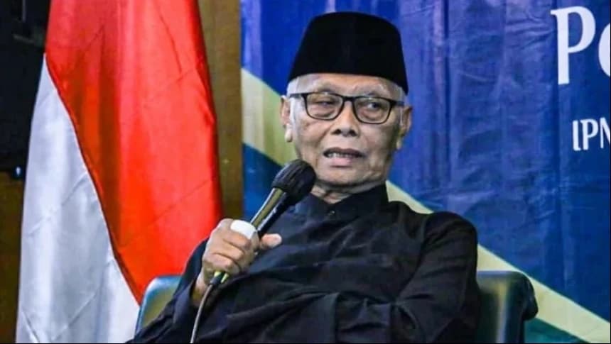 Kiai Anwar Iskandar Jelaskan Makna Politik menurut KH Mahrus Ali Lirboyo