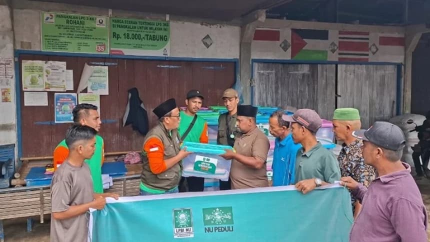 LPBINU Salurkan 300 Paket Family Kit untuk Warga Terdampak Bencana Aceh Utara