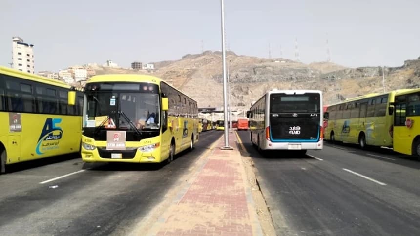 Bus Shalawat Siap Antar-Jemput Jamaah Haji Indonesia ke Masjidil Haram Selama 24 Jam