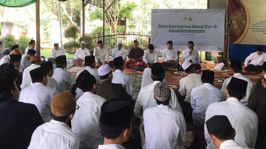 Puncak Haul Ke-6 KH Hasyim Muzadi Diisi Doa Bersama