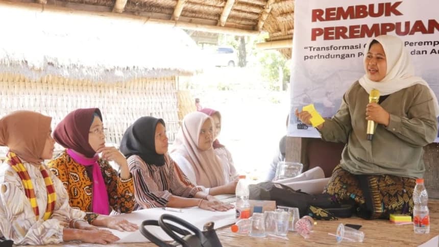 Rembuk Perempuan Adat di Lombok Utara Cegah Kekerasan dan Perkawinan Anak