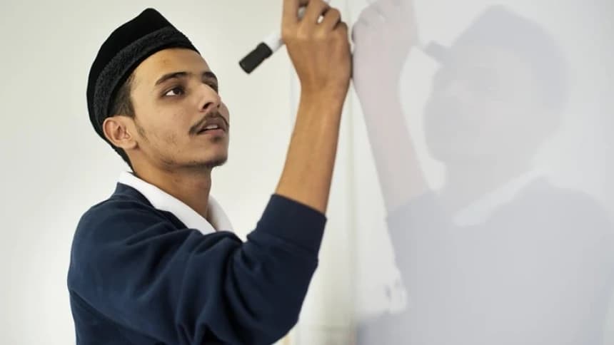 Transisi Penghapusan Honorer Dinilai Krusial, DPR Minta Pemerintah Jadikan Ini Revolusi Kesejahteraan Guru