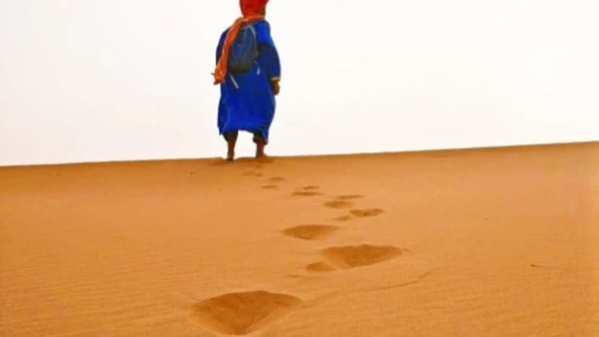 Hukum Mencium Kaki Guru: antara Adab, Kultus, dan Eksploitasi Agama di Serial Bidaah