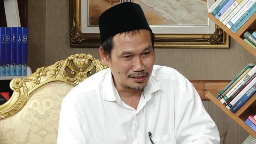 Gus Baha Jelaskan Riwayat Konflik Kelompok Tarekat