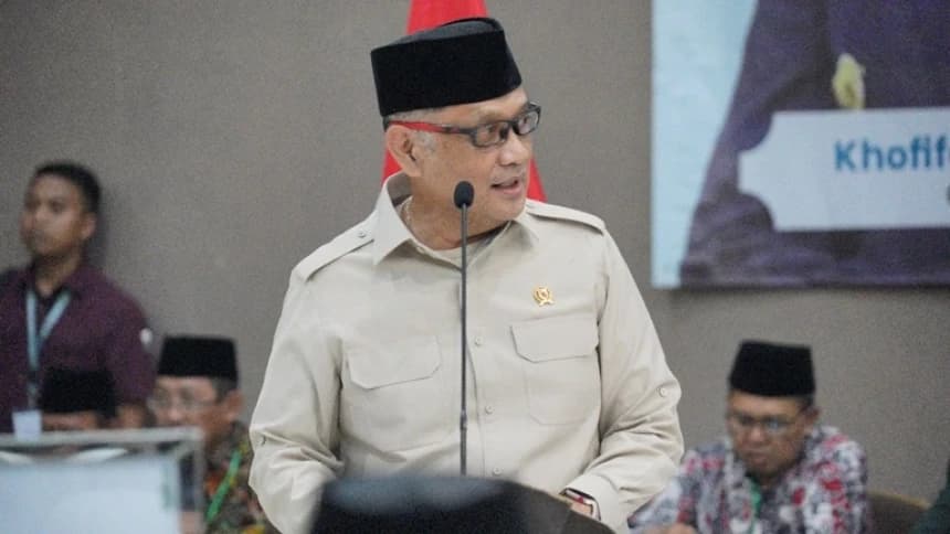 Lepas Kloter Pertama Surabaya, Kepala BP Haji RI Ingatkan Jamaah Jaga Niat dan Kesehatan