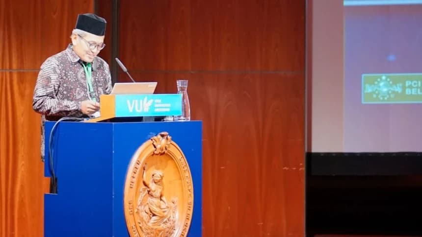 Di Belanda, Gus Ulil Jelaskan Agama dan Sains Saling Melengkapi