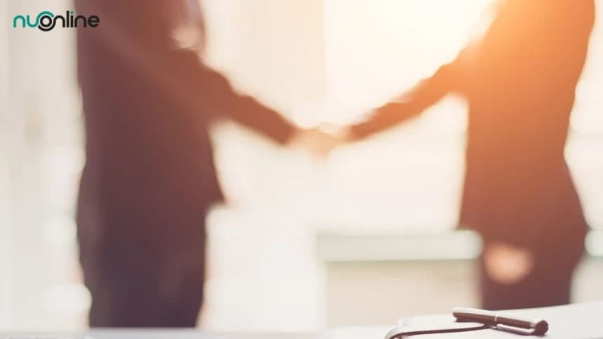 Kajian Hadits: Berjabat Tangan dengan Lawan Jenis