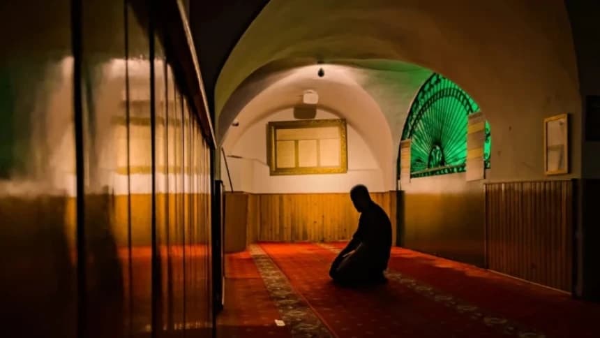 Hukum Shalat Tahajud setelah Witir di Bulan Ramadhan