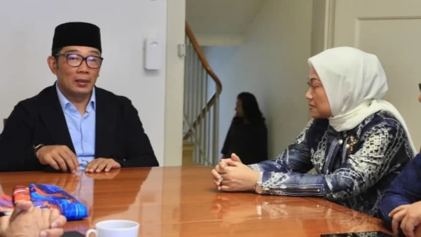 Bertemu Ridwan Kamil di Swiss, Menaker Ida Sampaikan Dukacita