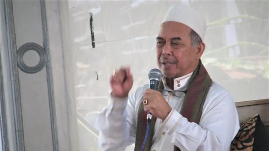 Mustasyar PCNU Garut Jelaskan Manusia Paling Mulia menurut Allah