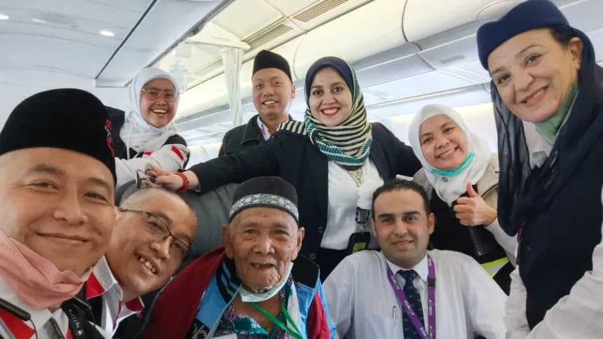 Abah Juhani, Jamaah Haji Viral karena Ingat Ayam Itu Sudah Tiba di Tanah Air