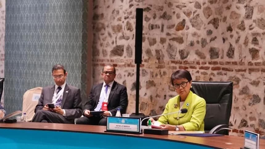 Di Istanbul, Menlu RI Tekankan Pentingnya Dukungan Negara D-8 untuk Palestina