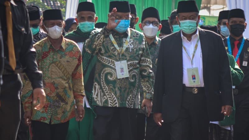 Ketum PBNU Singgung Ketimpangan Ekonomi di Depan Presiden dan Wapres