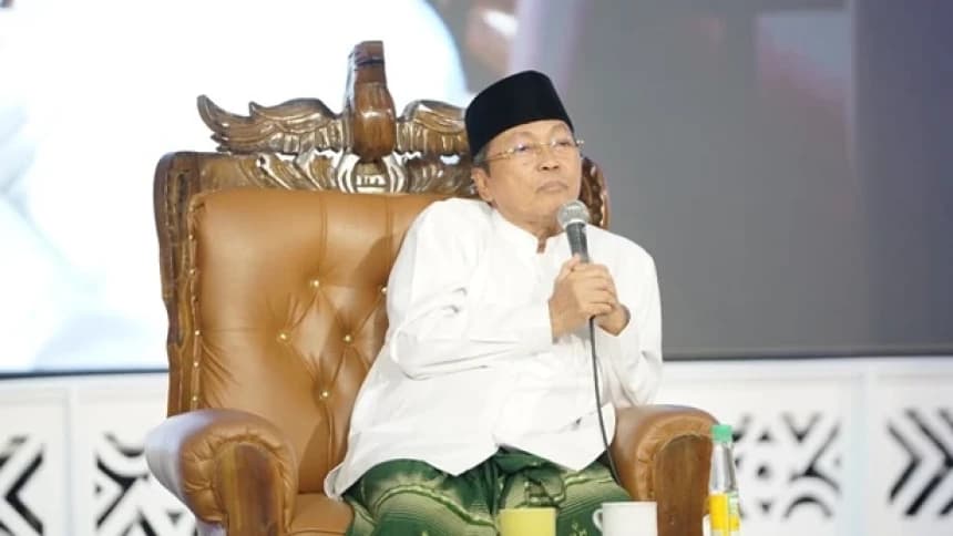 Kiai Mustofa Aqil: Al-Quran Bawa Kemuliaan pada Siapa Saja