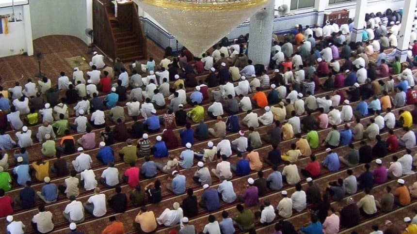 Khutbah Jumat: Menumbuhkan Semangat Ibadah dan Kebaikan di Tahun Baru
