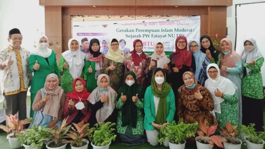 Bedah Buku Fatayat NU, Kiai Imam Aziz Ungkap Pentingnya Sejarah Sosial