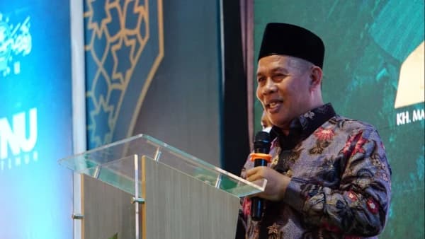 Kiai Marzuki Mustamar: Masa Depan Bangsa Milik Mereka yang Sadar Pendidikan