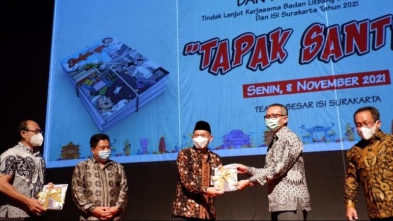 Gandeng ISI Surakarta, Kemenag Luncurkan Komik Madani
