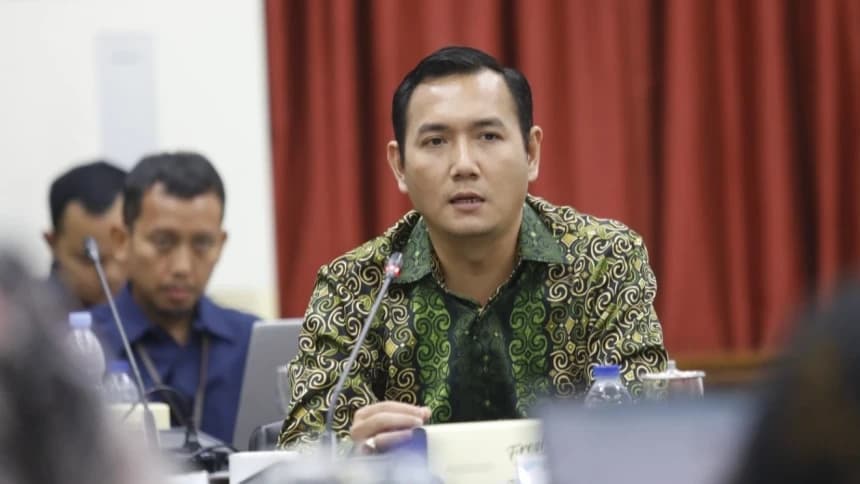 KPI Imbau TV Perhatikan Kepatutan Busana Pengisi Acara Selama Ramadhan