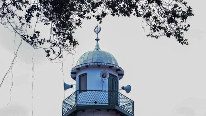 Kubu Langgar dan Kubu Masjid