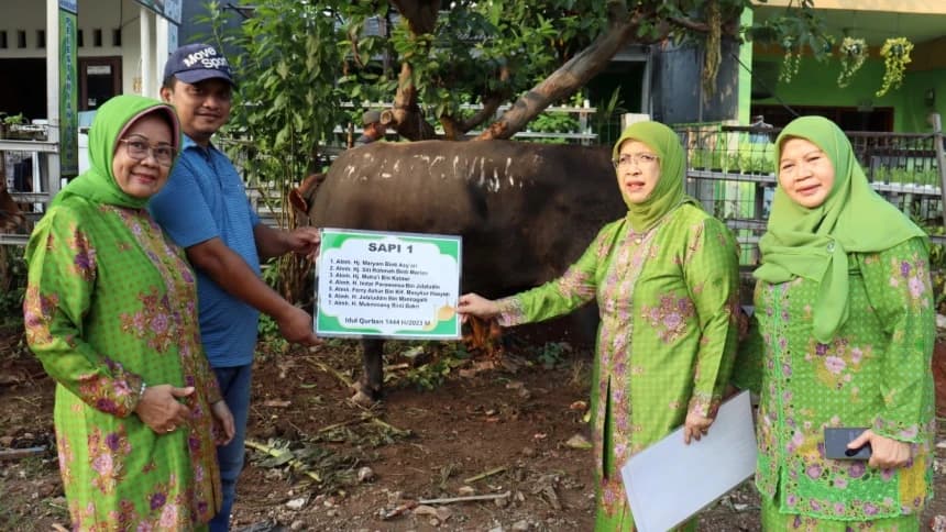 PP Muslimat NU Lakukan Penyembelihan 21 Hewan Kurban di Tiga Kota