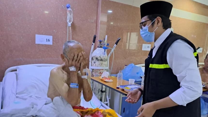 Fiqih Haji Lansia: Hukum Lansia Tayamum saat Cuaca Dingin di Tanah Suci