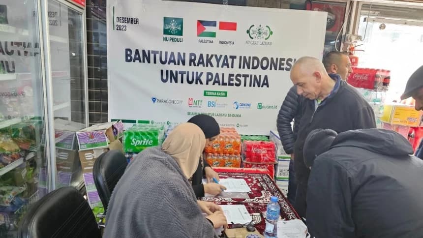 Penjaga Masjid Al-Aqsa Palestina Terima Bantuan Kemanusiaan dari NU Care-LAZISNU