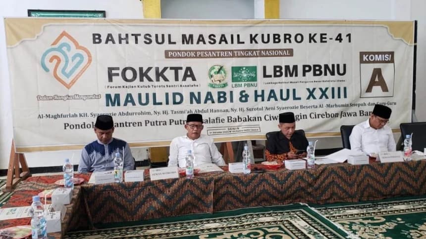 Bahtsul Masail di Pesantren Ciwaringin Bahas Mahar Adsense, Bullying, dan Supranatural