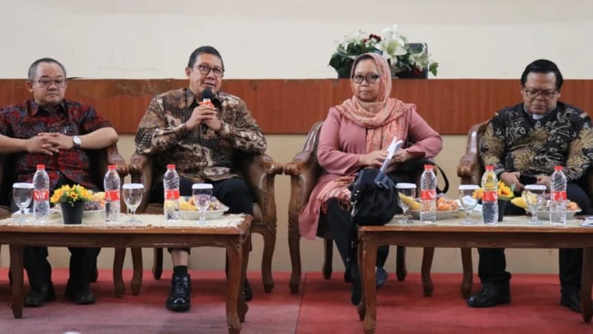 Bagai Menanam Padi, Ini Beda Moderasi Beragama dengan Gerakan Kontra-Radikalisme